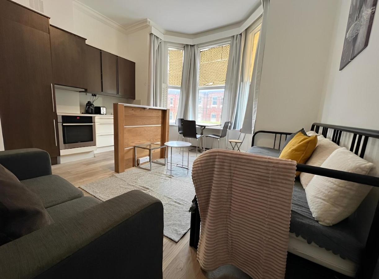 Nice Studio Shepherd'S Bush London Near Everything 外观 照片